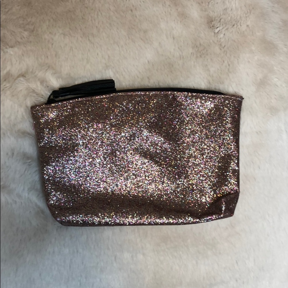 Ipsy Makeup Bag - Picture 2 of 3